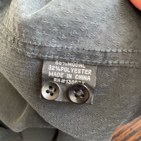 HARD ROCK BLACK LABEL MENS BUTTON DOWN LONG SLEEVE GRAY SHIRT Sz Med Flip Cuffs - Picture 10 of 11